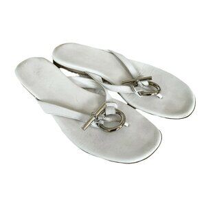 Hermes White Leather Thong Sandals Silver Tone Toggle Sz 39 US Sz 8.5